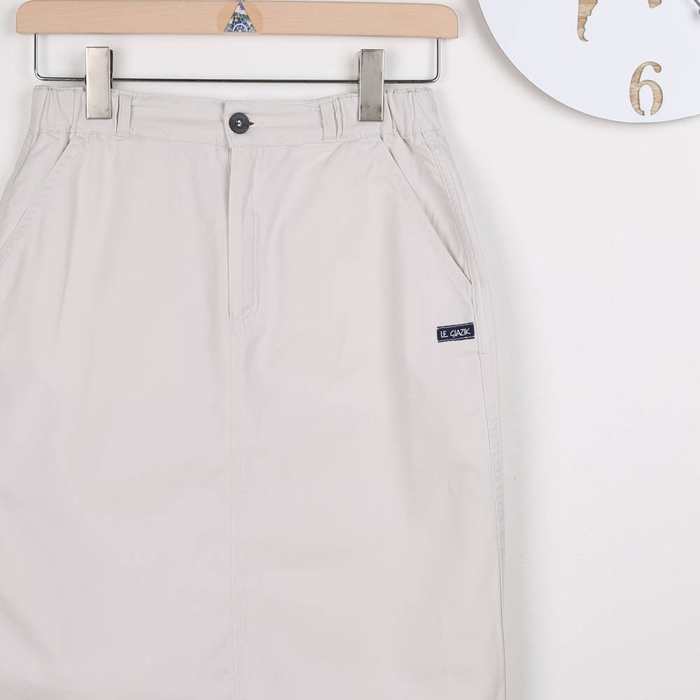 Aurelia, Skirt with two back pockets Aurelia, Skirt with two back pockets