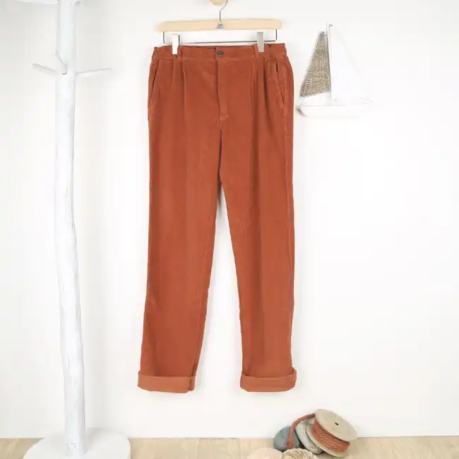 Petrus, Velvet pants and tapered leg bottoms terracotta