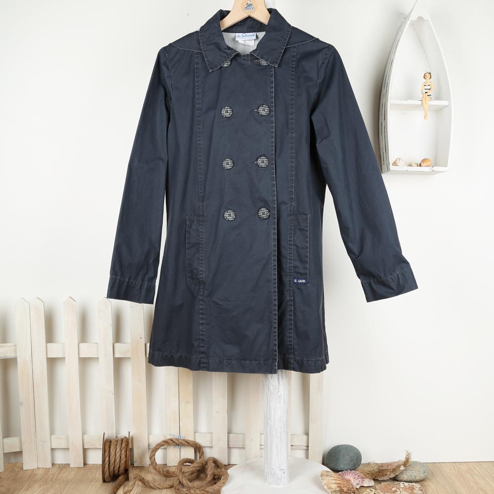 Erdre, Imperméable femme en tissu léger double boutonnage Le Glazik navy Erdre, Imperméable femme en tissu léger double boutonnage Le Glazik navy