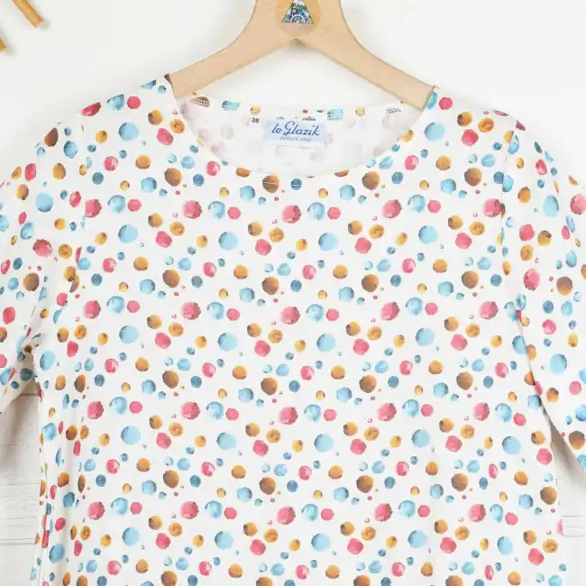 Marykate, short-sleeved Polka-dot blouse in 100% linen