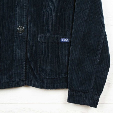 Formia, Veste en velours prusse