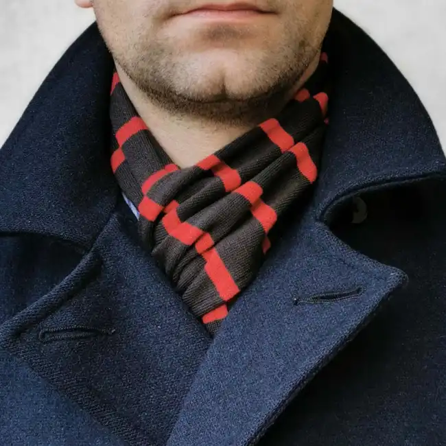 Ecmaille, The chic striped scarf grey red