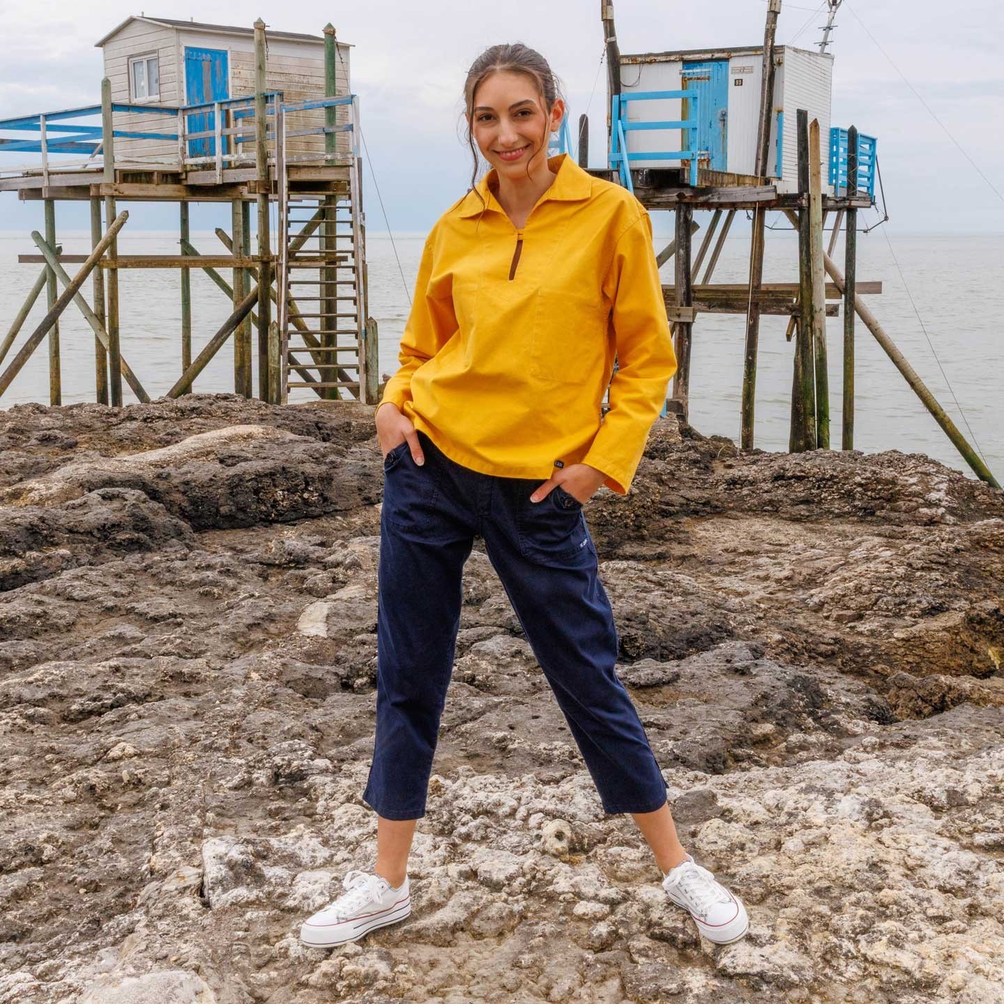Pinta, Pantacourt en toile stretch avec pattes sur poches navy