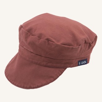Cap, the authentic Breton sailor's cap brique