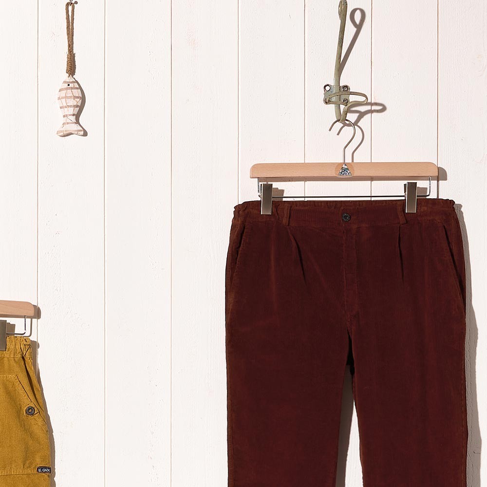 Petrus, Velvet pants and tapered leg bottoms fleury Petrus, Velvet pants and tapered leg bottoms fleury
