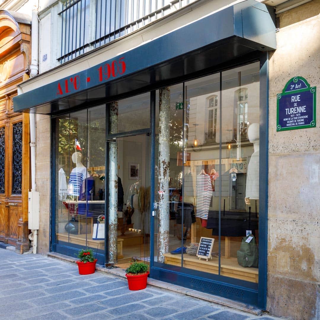 Paris store for Le Glazik garments !