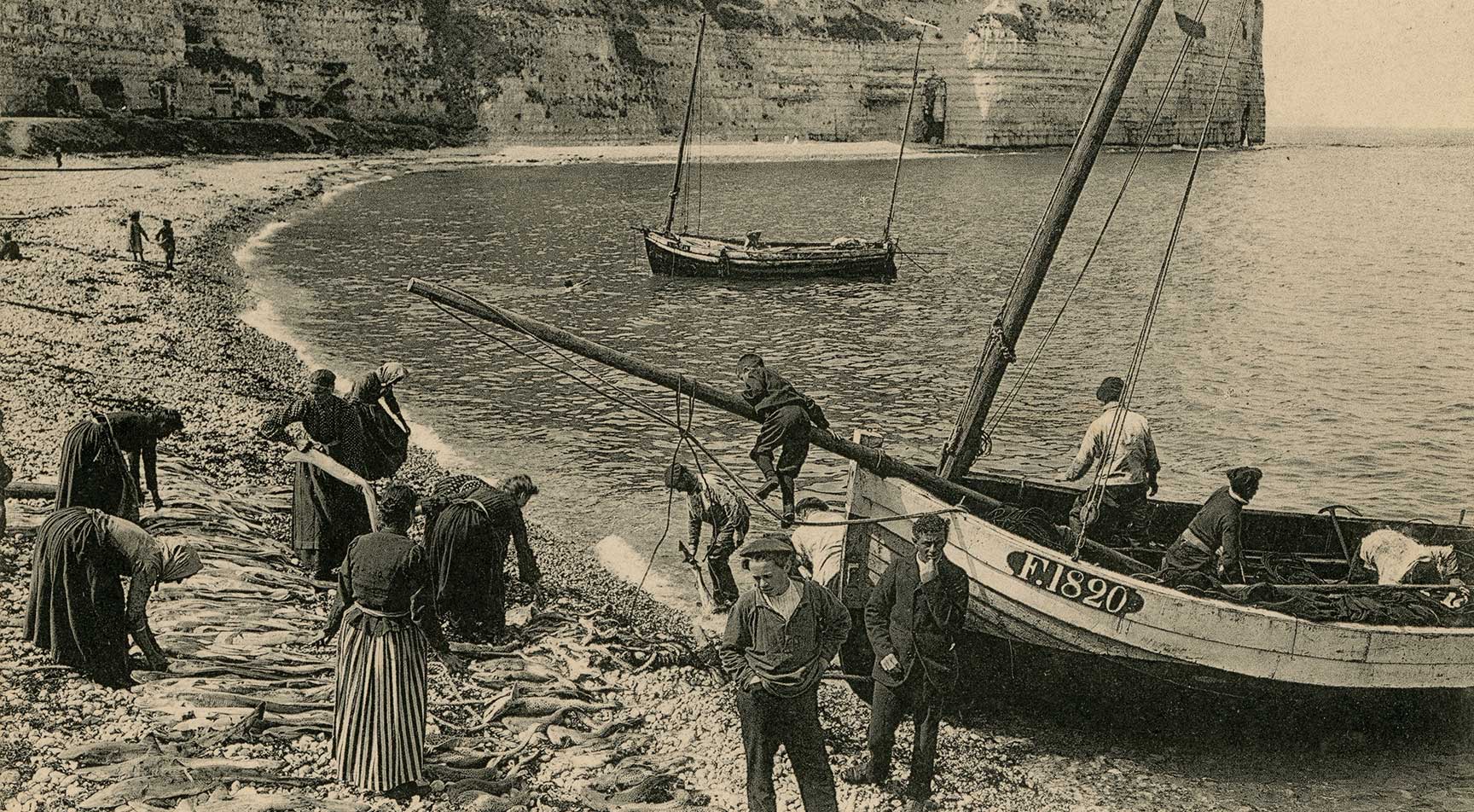 Archive image of sailors returning from fishing in traditional maritime clothing