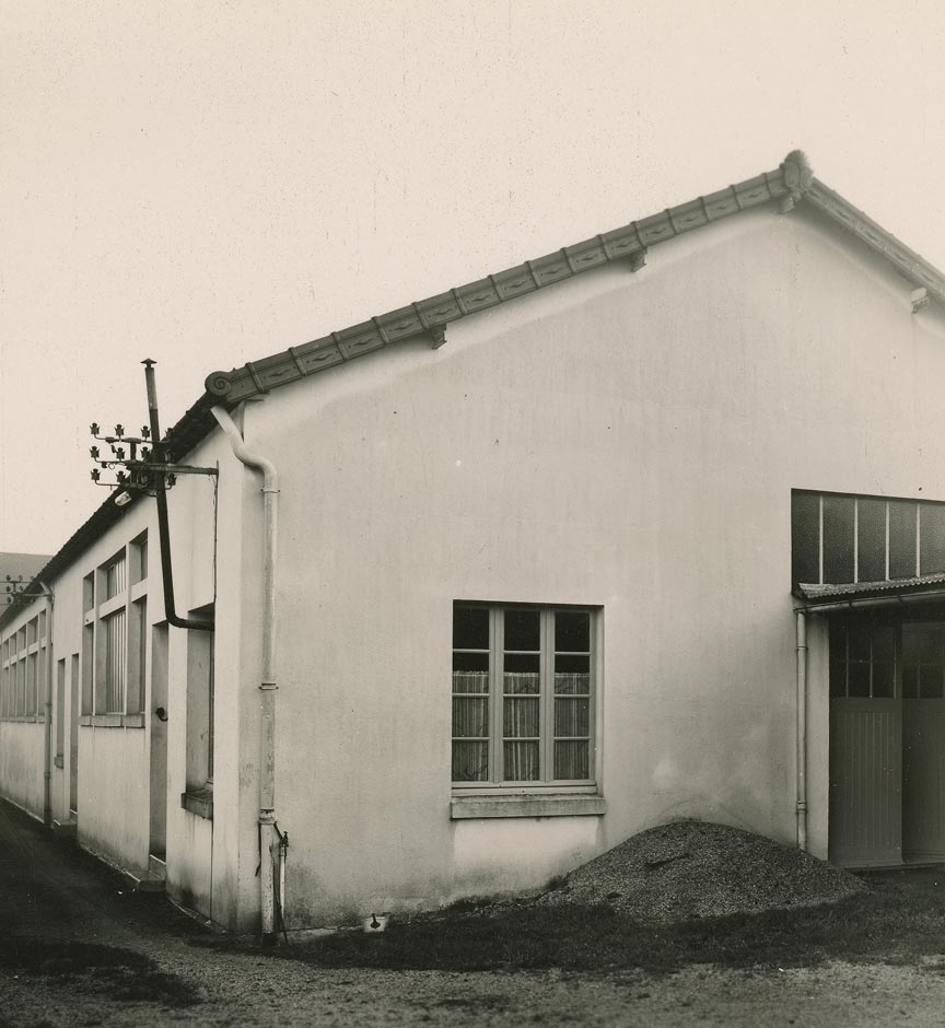Le Glazik workshop building in the 1930s
